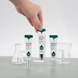 FarmStay Cica Farm Revitalizing Rolling Eye Serum