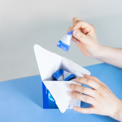 FarmStay Baking Powder Collagen Pore Scrub