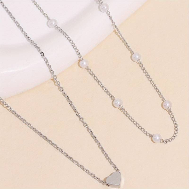 Delicate Heart Pendant Faux Pearl Clavicle Necklace