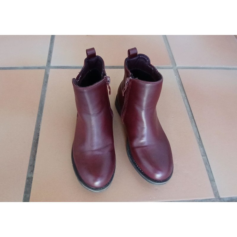 Chelsea Boots - Size 28